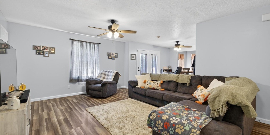 1232 E Marigold Drive, Bloomington, Indiana 47401,MLS,202539658