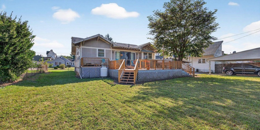 430 W Spring Street, Bloomfield, Indiana 47424-1110,MLS,202539687