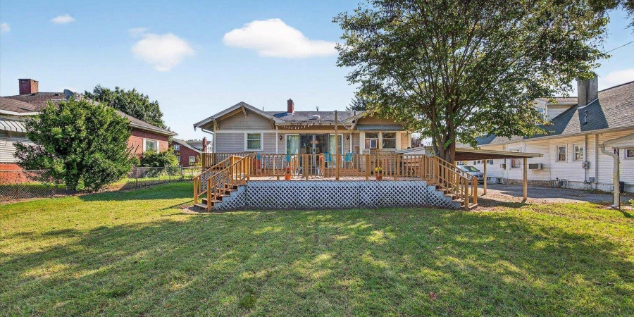 430 W Spring Street, Bloomfield, Indiana 47424-1110,MLS,202539687