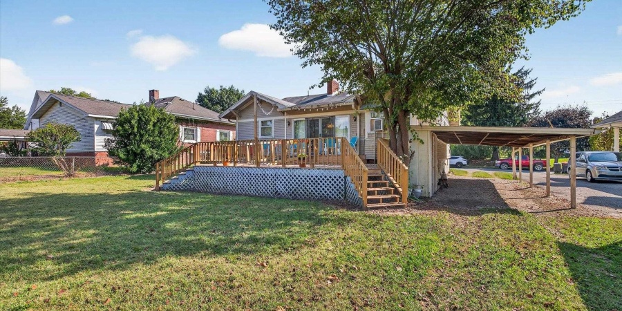 430 W Spring Street, Bloomfield, Indiana 47424-1110,MLS,202539687