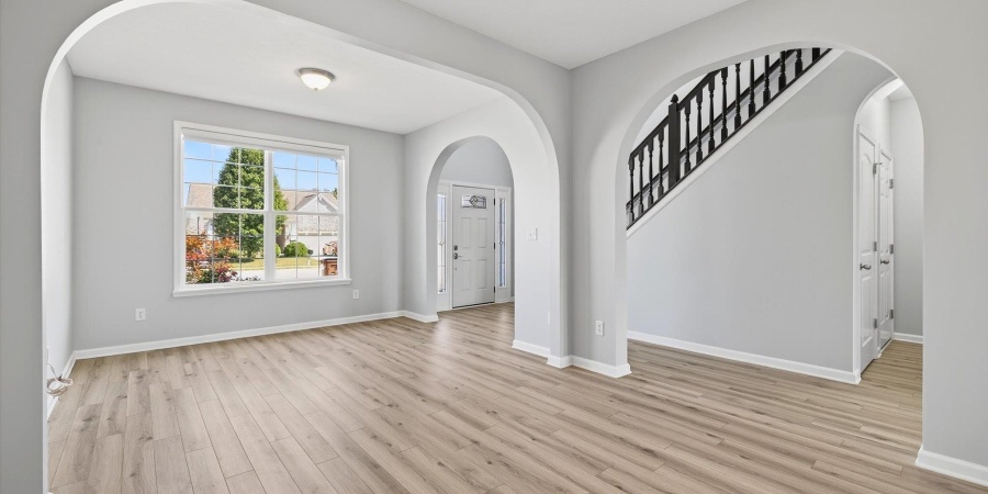 5347 W Stonewood Drive, Bloomington, Indiana 47403,MLS,202539745