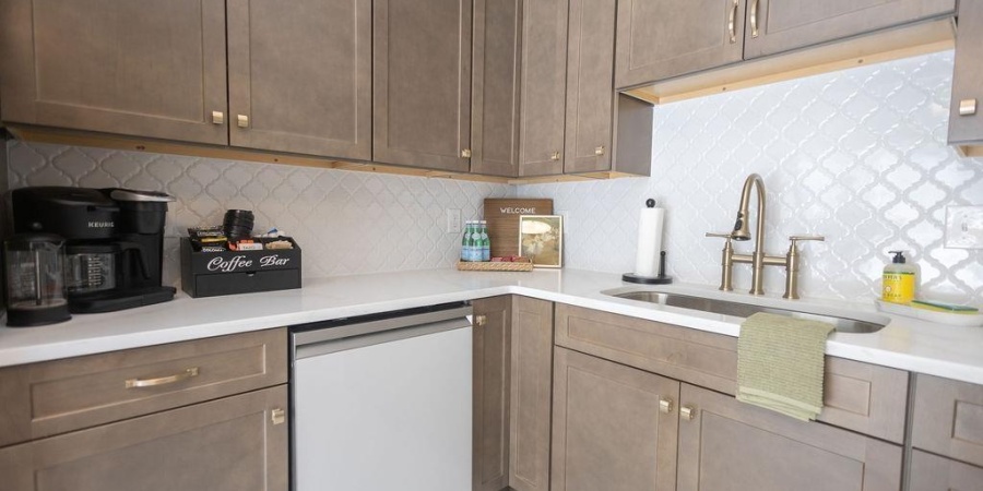 1122 S Fess Avenue, Bloomington, Indiana 47401,MLS,202539751