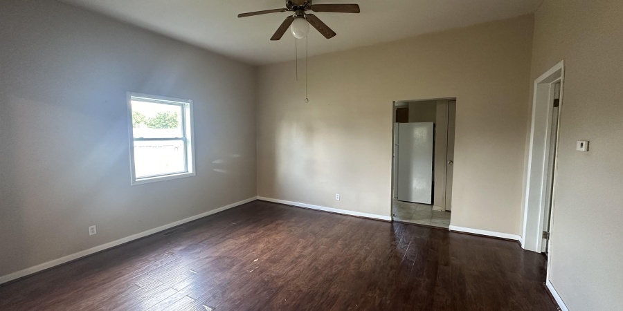 489 NE 11th Street, Linton, Indiana 47441,MLS,202539752