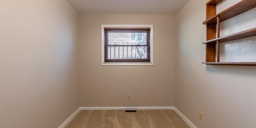 2845 S Brookside Drive, Bloomington, Indiana 47401-7305,MLS,202539757