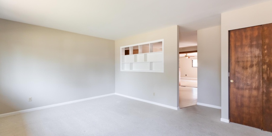 2845 S Brookside Drive, Bloomington, Indiana 47401-7305,MLS,202539757