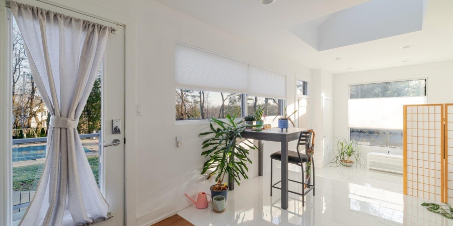 1227 S Pickwick Point, Bloomington, Indiana 47401,MLS,202539767