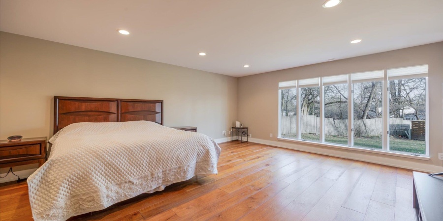 1227 S Pickwick Point, Bloomington, Indiana 47401,MLS,202539767