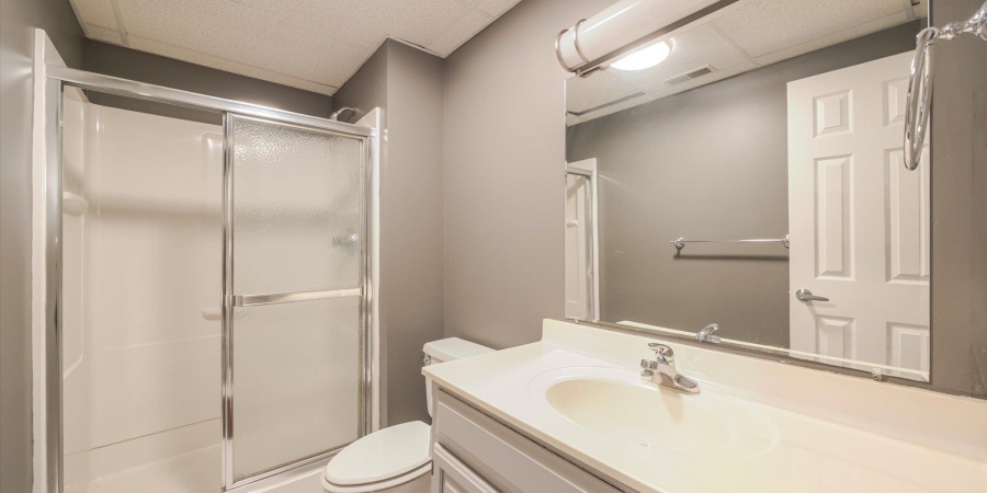 1227 S Pickwick Point, Bloomington, Indiana 47401,MLS,202539767