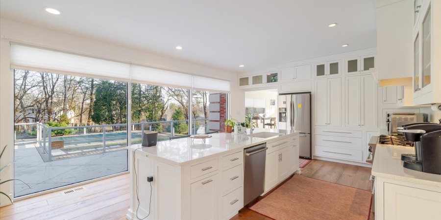 1227 S Pickwick Point, Bloomington, Indiana 47401,MLS,202539767