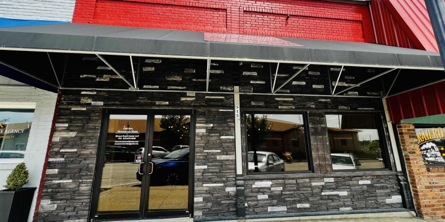 515 W Main Street, Mitchell, Indiana 47446,MLS,202539837