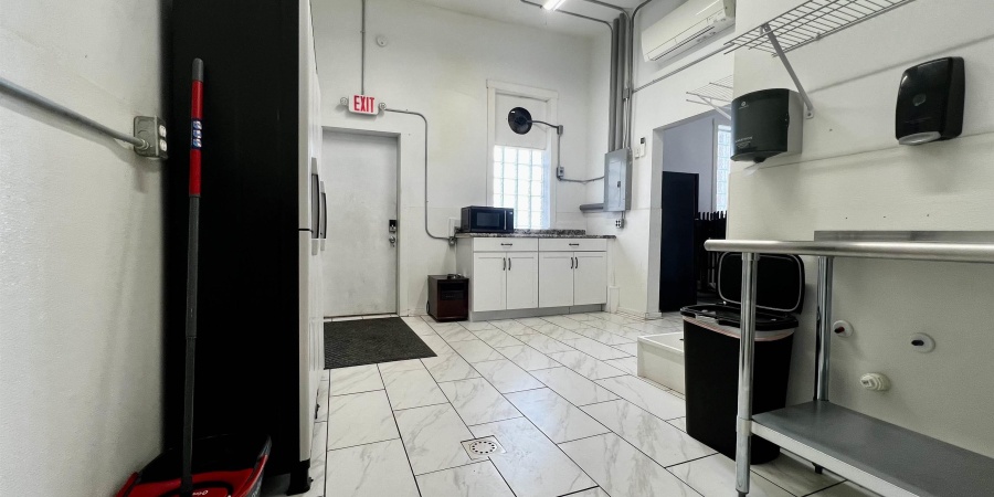 515 W Main Street, Mitchell, Indiana 47446,MLS,202539837