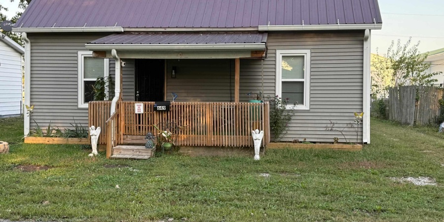 649 NW 4th Street, Linton, Indiana 47441,MLS,202539828