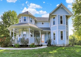 2025 Deer Lake Drive, Martinsville, Indiana 46151,MLS,202539944
