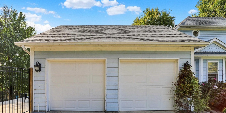 2025 Deer Lake Drive, Martinsville, Indiana 46151,MLS,202539944