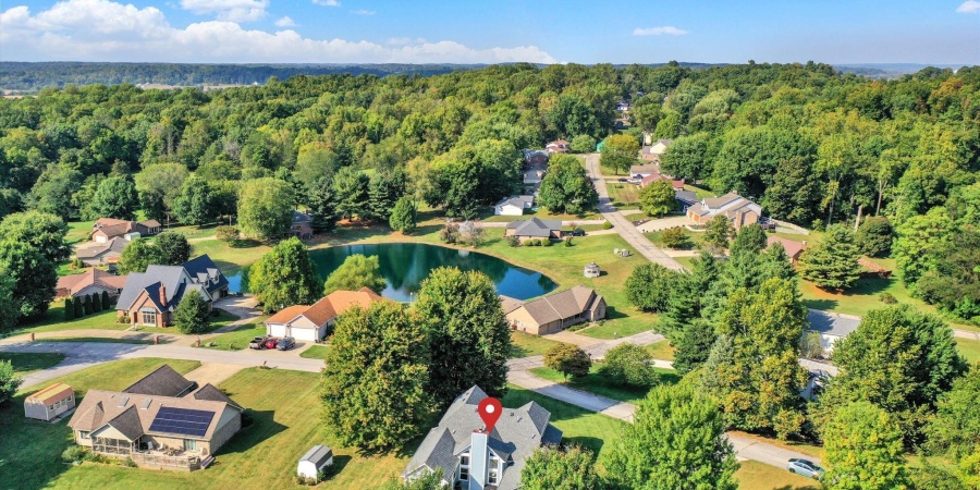 2025 Deer Lake Drive, Martinsville, Indiana 46151,MLS,202539944