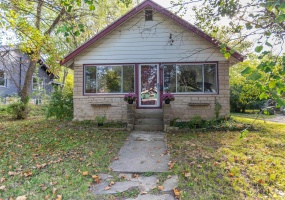 1009 S Washington Street, Bloomington, Indiana 47401,MLS,202539964