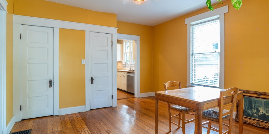 1009 S Washington Street, Bloomington, Indiana 47401,MLS,202539964