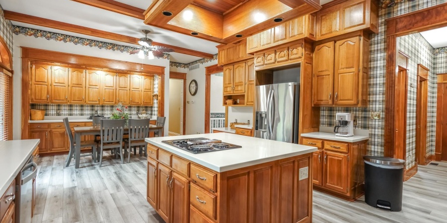 157 The Woods, Bedford, Indiana 47421,MLS,202539971