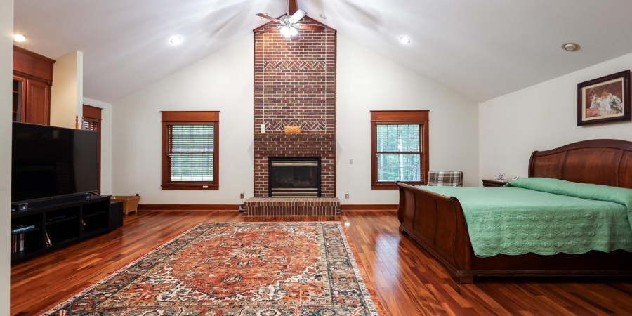 157 The Woods, Bedford, Indiana 47421,MLS,202539971