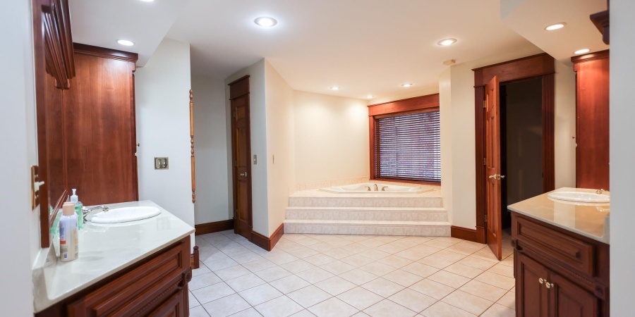 157 The Woods, Bedford, Indiana 47421,MLS,202539971
