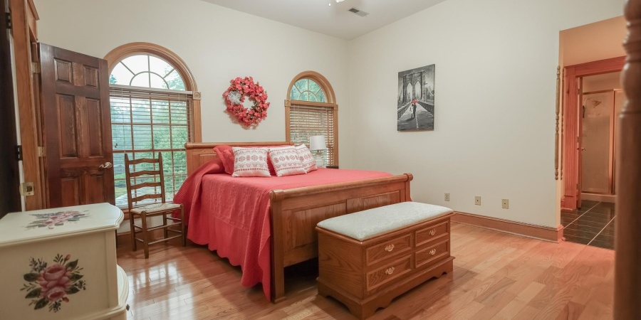 157 The Woods, Bedford, Indiana 47421,MLS,202539971