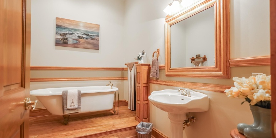 157 The Woods, Bedford, Indiana 47421,MLS,202539971
