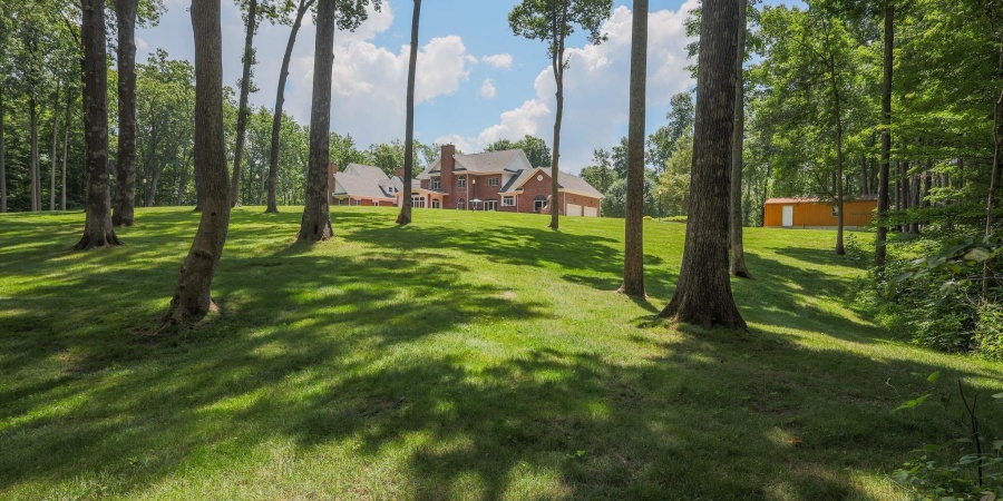 157 The Woods, Bedford, Indiana 47421,MLS,202539971
