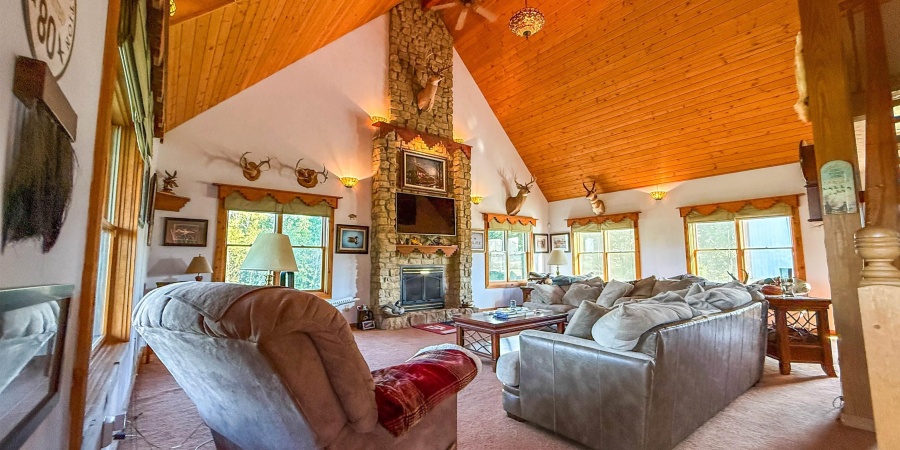 2761 W Porter Ridge Road, Spencer, Indiana 47460,MLS,202540013