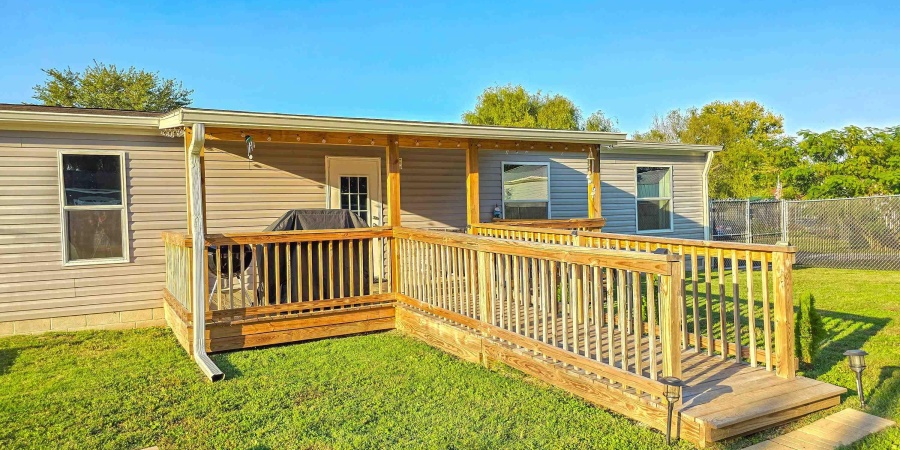 969 SE A Street, Linton, Indiana 47441,MLS,202540031
