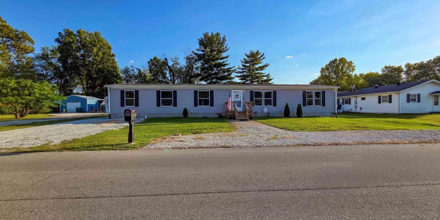 969 SE A Street, Linton, Indiana 47441,MLS,202540031