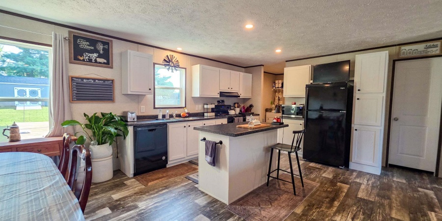 969 SE A Street, Linton, Indiana 47441,MLS,202540031