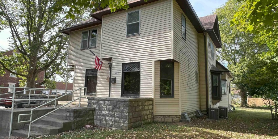 205 N Main Street, Spencer, Indiana 47460,MLS,202540294