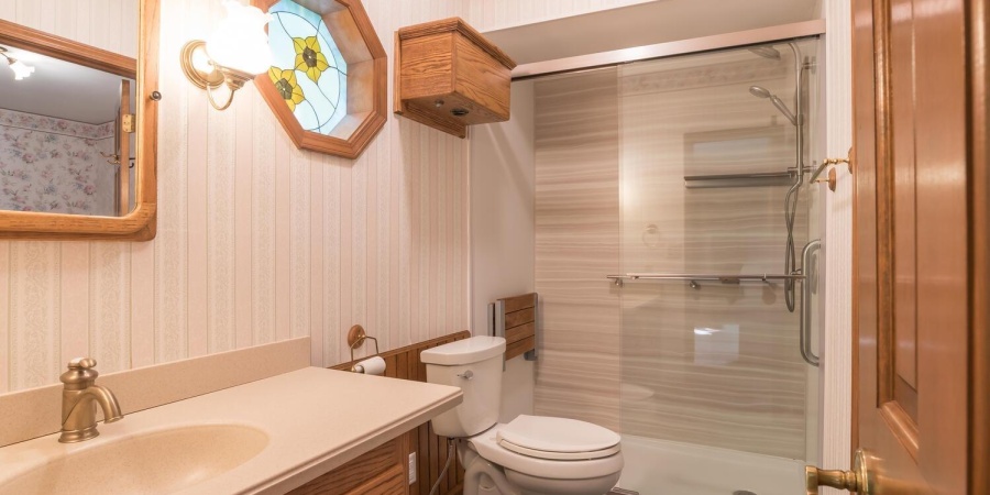 4427 W Tanglewood Road, Bloomington, Indiana 47404,MLS,202540374