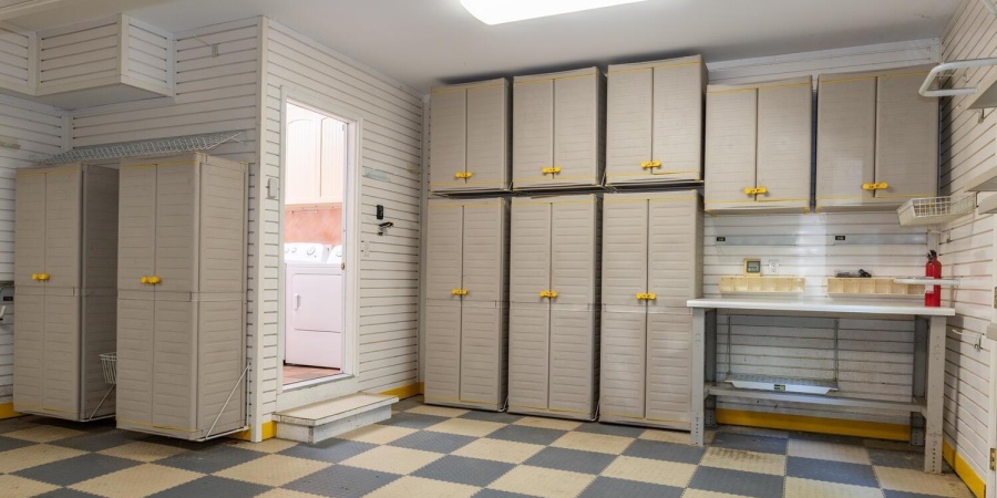 4427 W Tanglewood Road, Bloomington, Indiana 47404,MLS,202540374