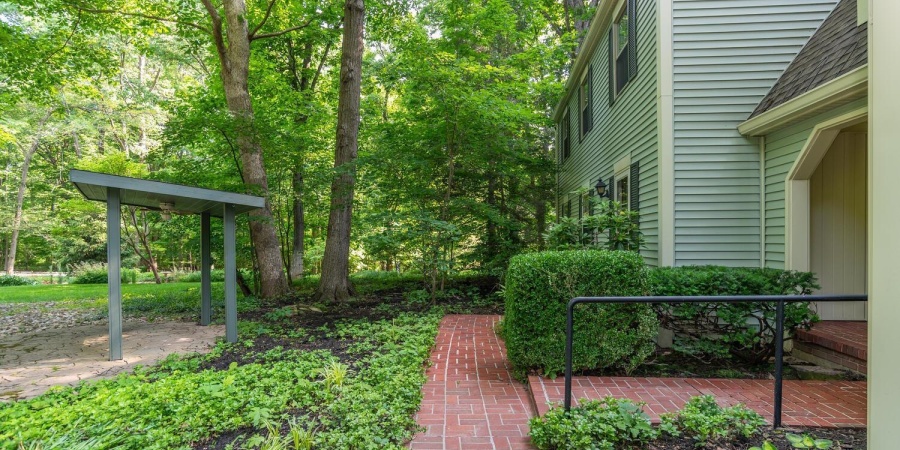 4427 W Tanglewood Road, Bloomington, Indiana 47404,MLS,202540374