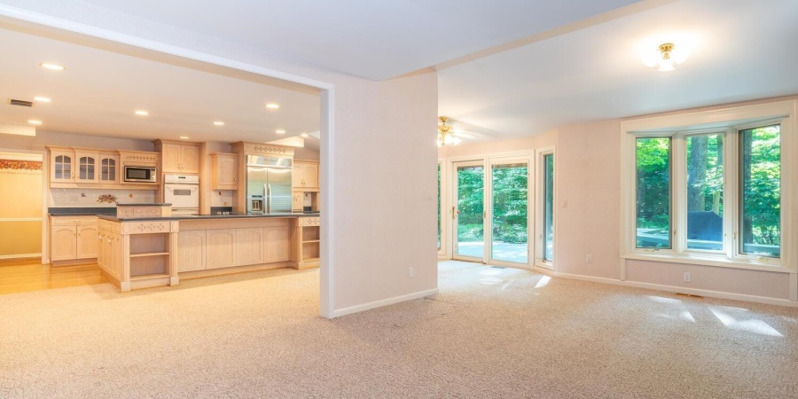 4427 W Tanglewood Road, Bloomington, Indiana 47404,MLS,202540374