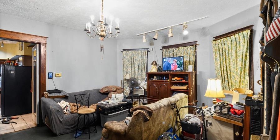 1515 S 18th Street, Terre Haute, Indiana 47803,MLS,202540385