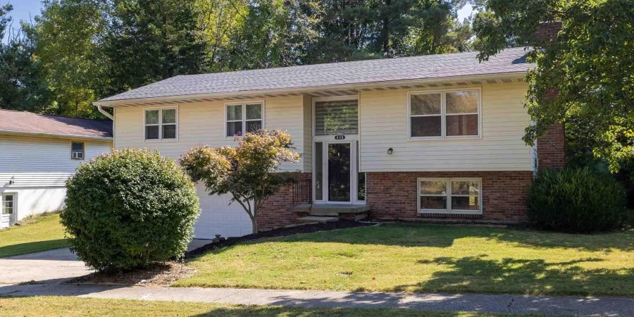 538 N Park Ridge Road, Bloomington, Indiana 47408,MLS,202540401