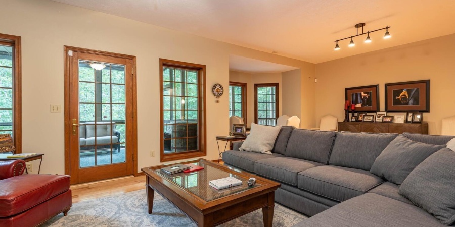 9992 S St Andrews Lane, Bloomington, Indiana 47401,MLS,202540510