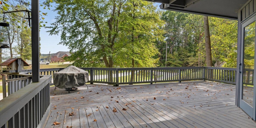 8002 N Lakeview Drive, Unionville, Indiana 47468,MLS,202540532