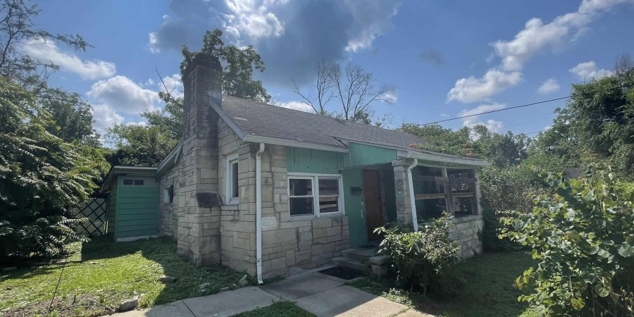 220 N Adams Street, Bloomington, Indiana 47404-3682,MLS,202423866