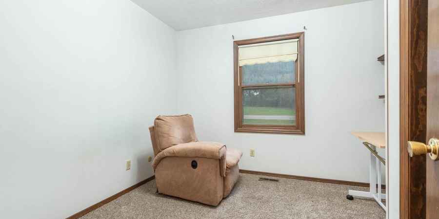 3626 E Rogers Road, Bloomington, Indiana 47401-9604,MLS,202540562