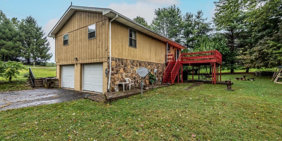 3626 E Rogers Road, Bloomington, Indiana 47401-9604,MLS,202540562