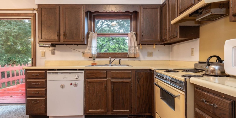 3626 E Rogers Road, Bloomington, Indiana 47401-9604,MLS,202540562