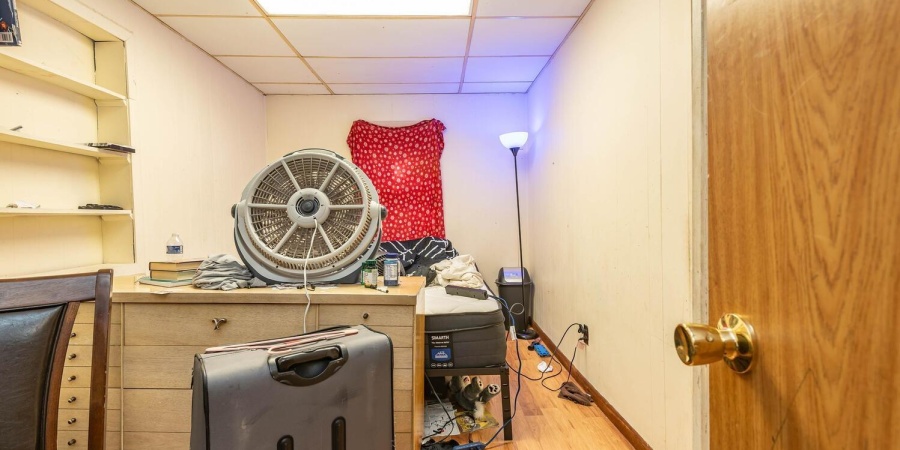 621 W 12th Street, Bloomington, Indiana 47404-3401,MLS,202540730