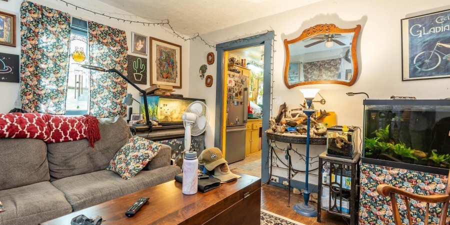 714 N Fairview Street, Bloomington, Indiana 47404-3401,MLS,202540732