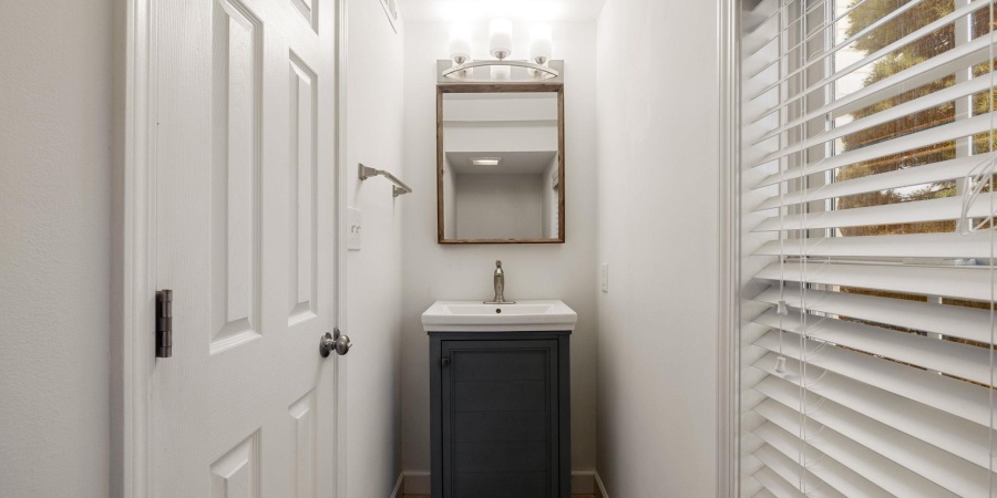 3506 S Oaklawn Circle, Bloomington, Indiana 47403,MLS,202541034