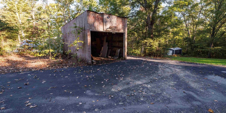 7047 S Harmony Road, Bloomington, Indiana 47403,MLS,202541035