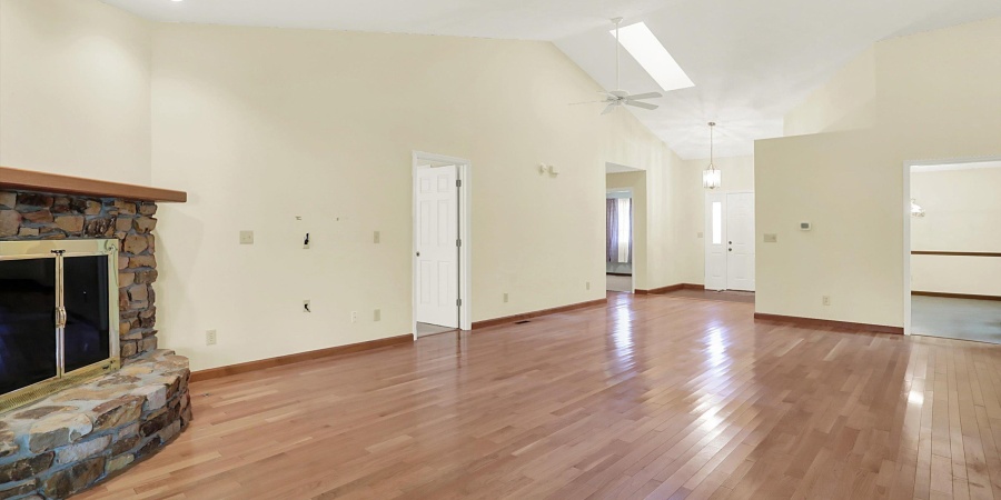 3916 S Allen Court, Bloomington, Indiana 47401,MLS,202541083