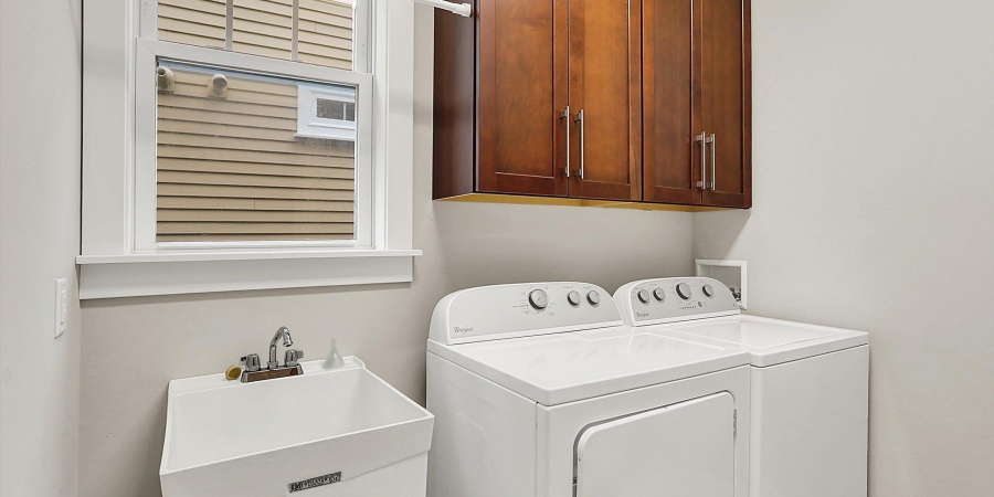 1600 S Hathaway Court, Bloomington, Indiana 47401,MLS,202541135